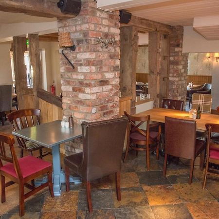 The Swan Inn Hanley Castle Exterior foto